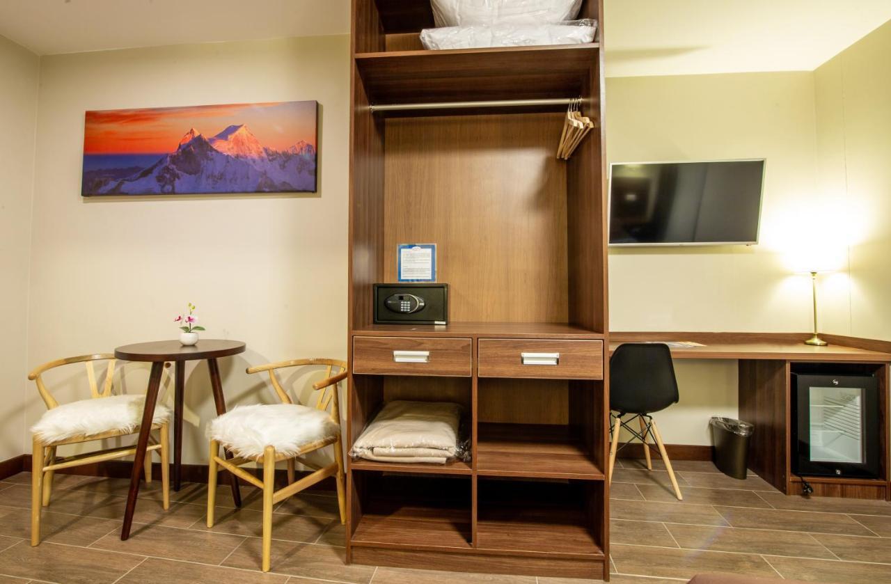Cordillera Hotel Уарас Екстериор снимка